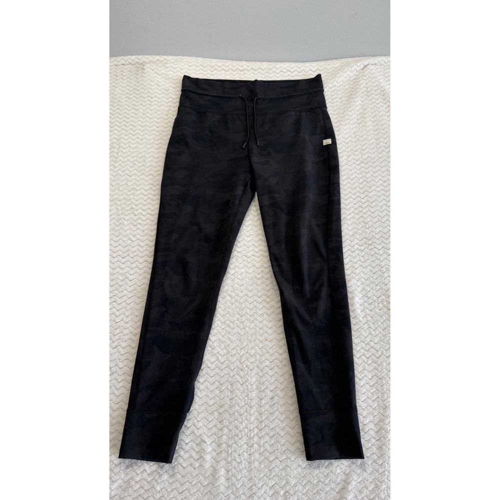 Vuori Performance Jogger Black Camo Tonal Slim Tapered Activewear Pants Women